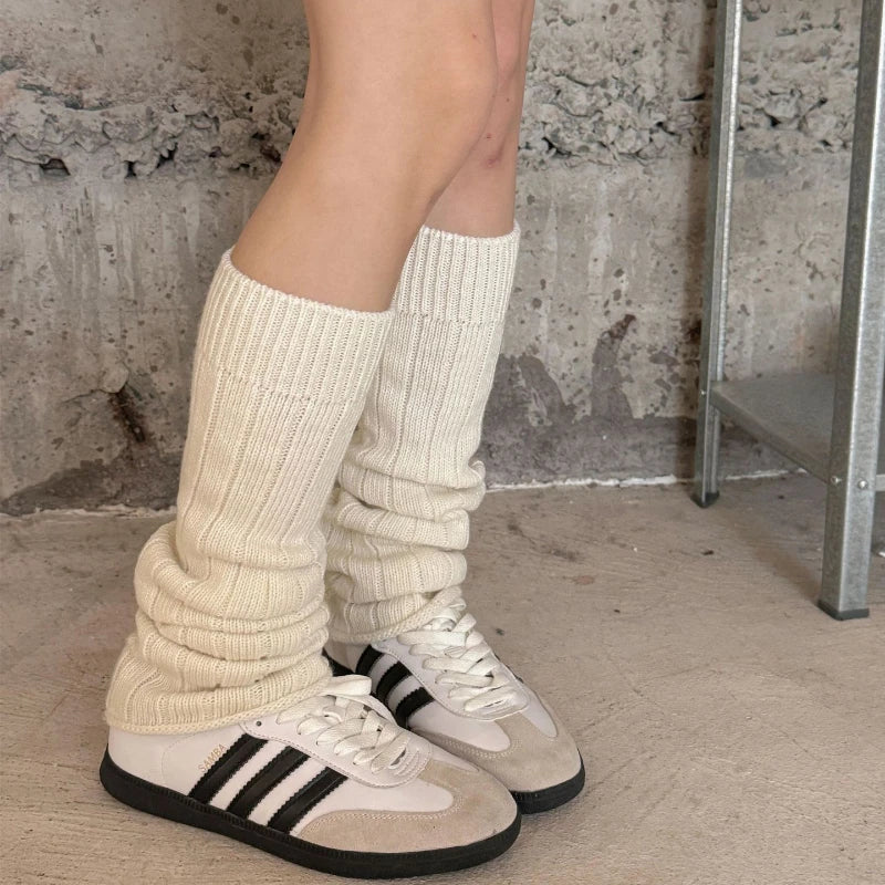 Stay Stylish and Warm with Our Cozy 30% Wool Leg Warmers for Women - Perfect for Autumn & Winter Fashion!