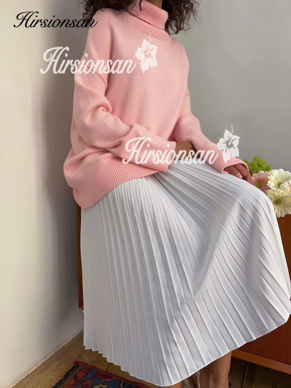 Elevate Your Wardrobe with Our Women's Pleated Midi Skirt - Chic Autumn A-Line Design in Timeless Solid Colors