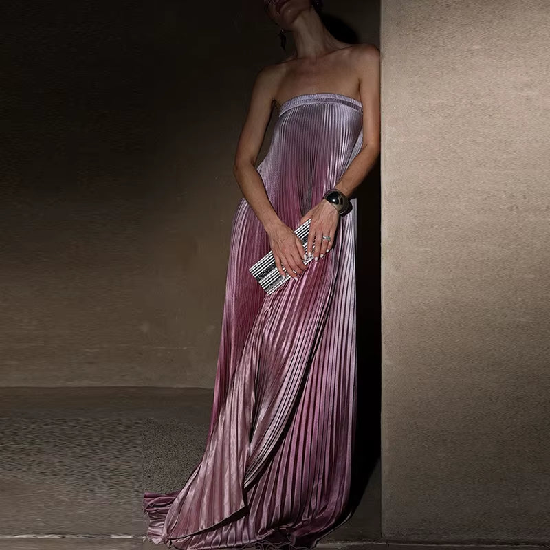 Stunning Strapless A-Line Floor-Length Dress for Women - Elegant Gradient Evening Gown with Backless Design