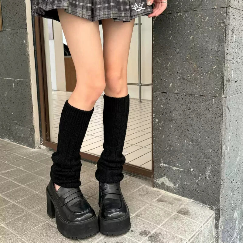 Stay Stylish and Warm with Our Cozy 30% Wool Leg Warmers for Women - Perfect for Autumn & Winter Fashion!