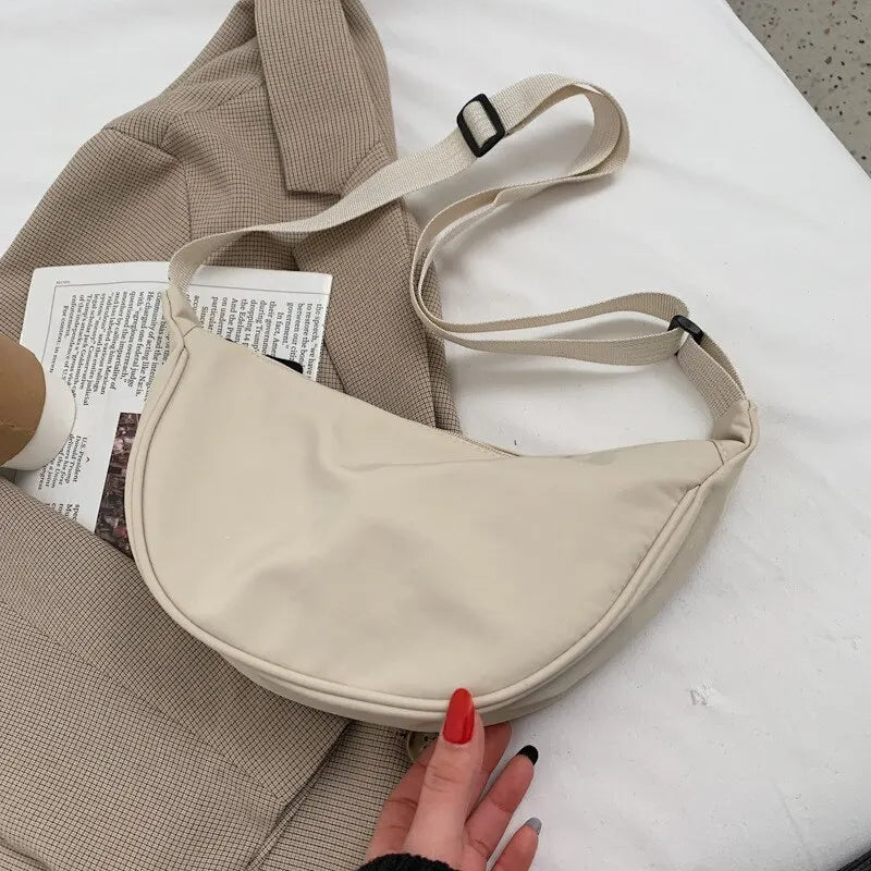 Chic Designer Crossbody Bag – A Must-Have Fashion Statement for Trendy Women! 👜✨ #StyleInspo #HandbagGoals