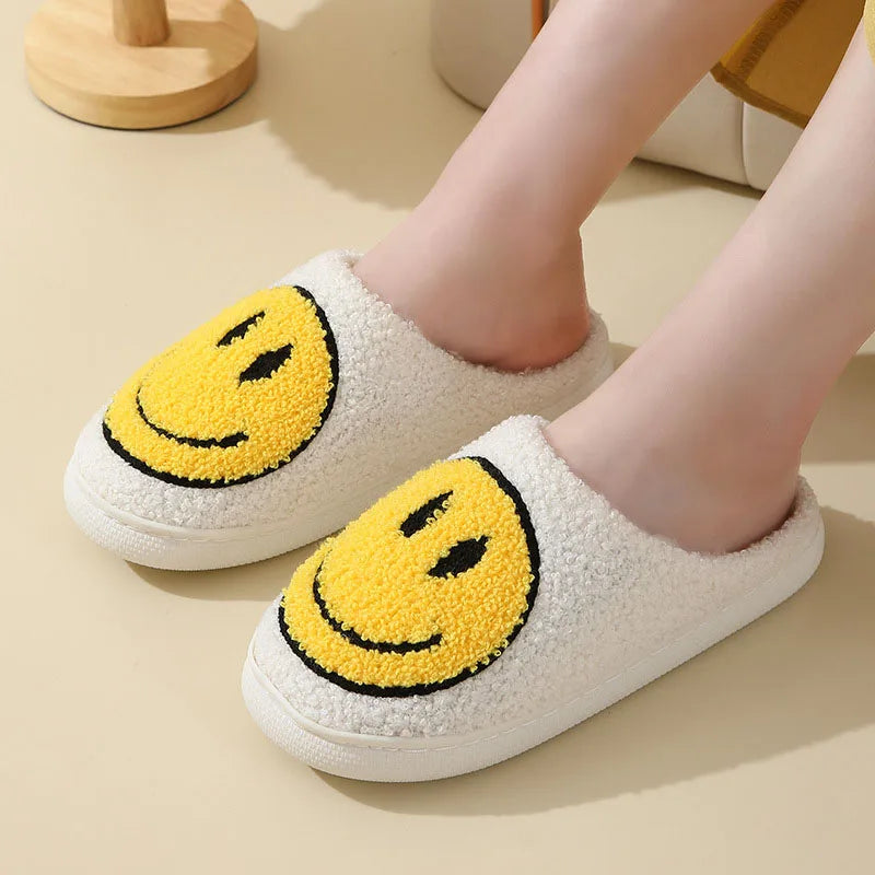 Cute Smiles Women'S Fluffy Slippers Winter Indoor Closed Toe Warm Couple Slippers Woman Non-Slip Flat Heel Fur Home Slides Shoes